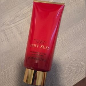 Victoria's Secret Very Sexy Fragrance Lotion